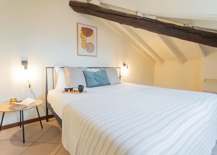 Plinio 10 By Rent コモ