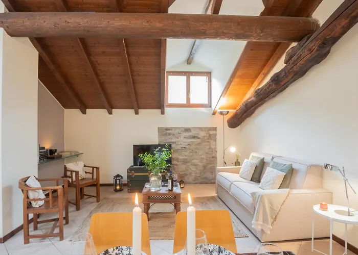 Plinio 10 By Rent コモ