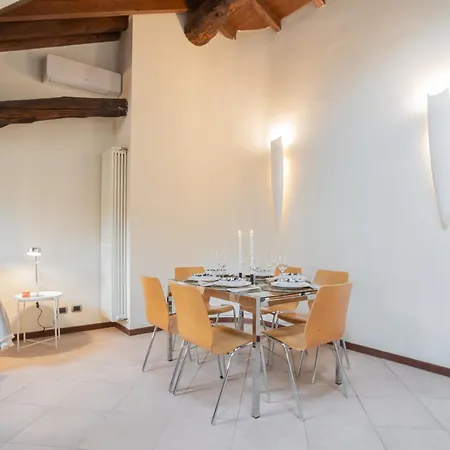 Plinio 10 By Rent Appartement *