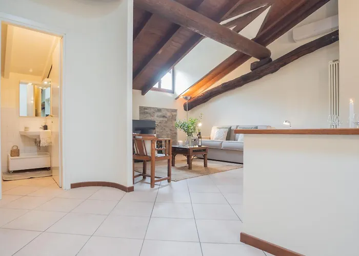 Plinio 10 By Rent * Como